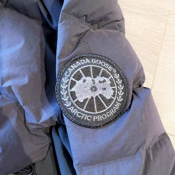 CANADA GOOSE Men's HyBridge CW Down Jacket Black Label - M - Picture 6 of 7